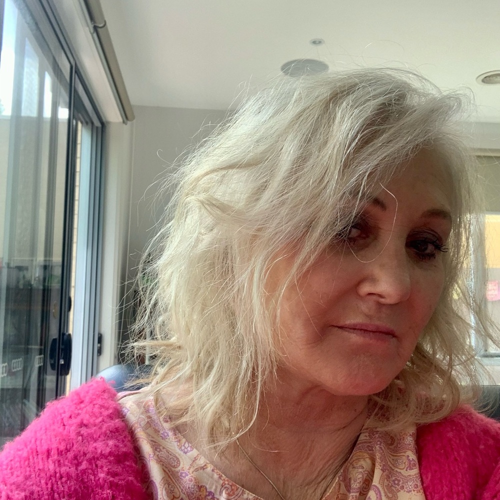 Meet your Posher, Shop with Robby